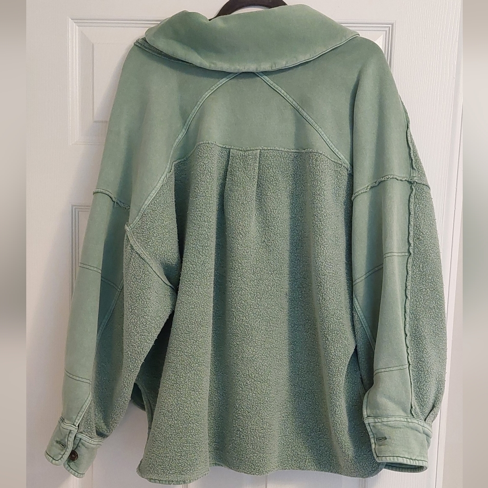 Jordan Shacket - Picture 3 of 3